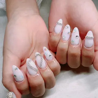 ネイル UNELMA _ERIKAのネイルデザイン