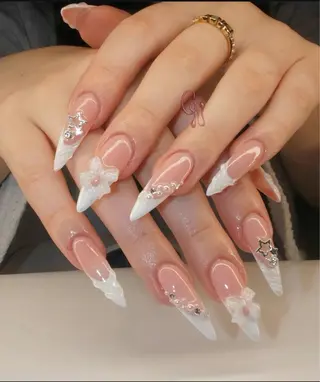 ネイル AMI NAIL 池袋のネイルデザイン