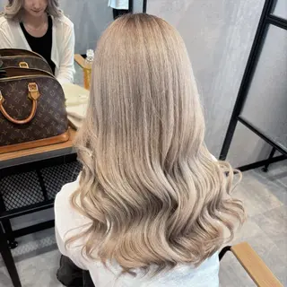 ロング カラー 🎀𝑴𝑰𝑯𝑶 長岡/ケアカラー🎀のヘアスタイル