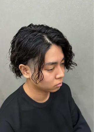 パーマ メンズ ✨ブリーチ無しWカラ ー・メンズ✨佐藤秀太のヘアスタイル