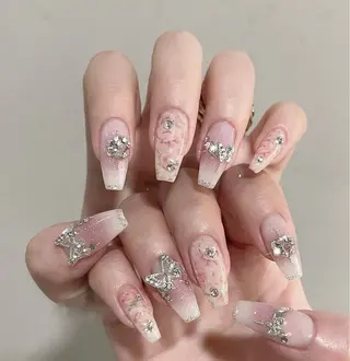 ネイル Julie NailSalonのネイルデザイン