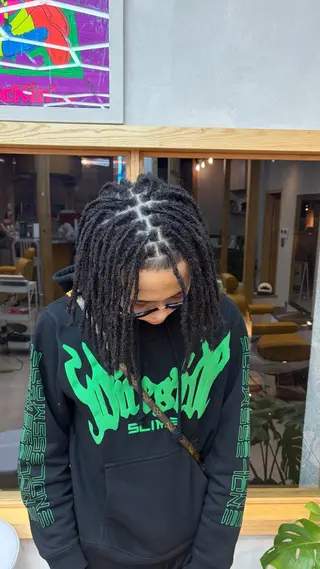 パーマ 水野 明羽のヘアスタイル