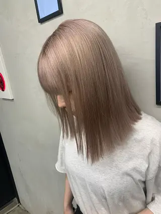 セミロング カラー 赤みゼロ/透明感 カラー🌿KANTAのヘアスタイル