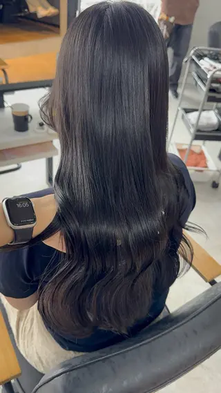 ロング カラー 赤み無し柔らかカラー 【梅田】madokaのヘアスタイル