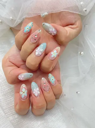 ネイル Aura Nail 高田馬場のネイルデザイン
