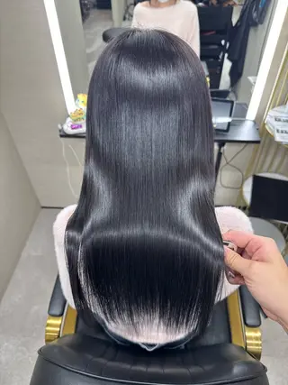 セミロング 髪質改善サロン 南船場　みおのヘアスタイル