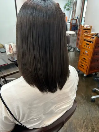 ミディアム 康本将輝 🦩髪質改善🦩のヘアスタイル