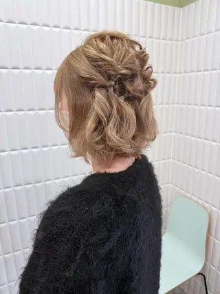 ミディアム 新宅 綾乃のヘアスタイル