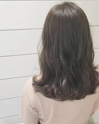 セミロング カラー 🍊新宿南口🍊 ERINAのヘアスタイル