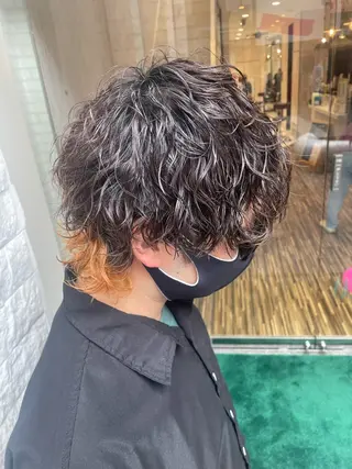 パーマ メンズ EARTH 山﨑龍馬のヘアスタイル