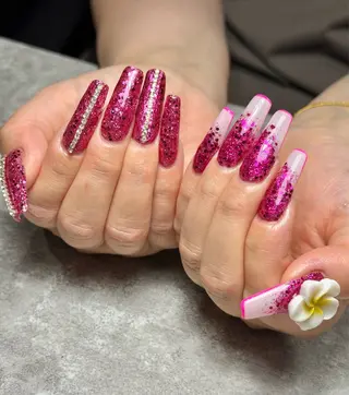 ネイル Funnail. AYAのネイルデザイン