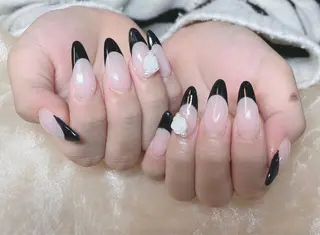 ネイル D-BEAUTY Nailsalonのネイルデザイン
