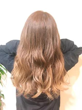 ロング カラー ハイトーン/ブリーチ ルミエール/新栄/栄のヘアスタイル
