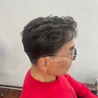 メンズ 岩沢 奏多のヘアスタイル