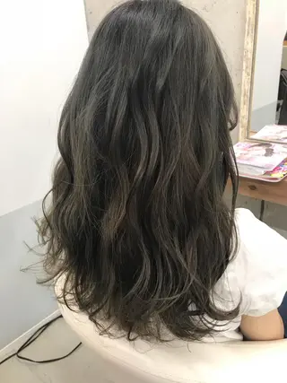ミディアム 豊中駅3分eha レッスンモデルのヘアスタイル