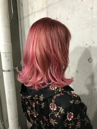 ショート カラー パーマ ヘアアレンジ メンズ キッズ ネイル マツエク・マツパ サロンドミルク 渋谷高比良のヘアスタイル