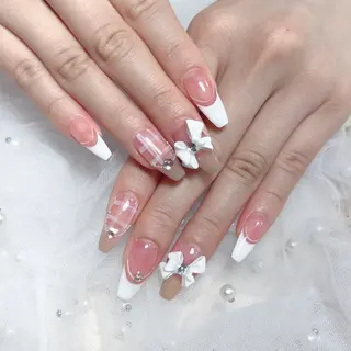 ネイル 🎀M nails✨ ビューティーのネイルデザイン