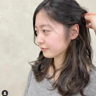ミディアム カラー ヘアアレンジ 眉毛ワックス konomiの眉毛・アイブロウイメージ