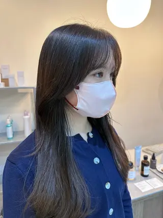 ロング Shiro RENのヘアスタイル