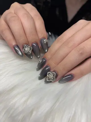 ネイル Nails by Akariのネイルデザイン