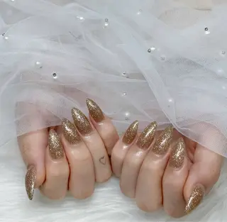 ネイル Mika nail_Royalのネイルデザイン
