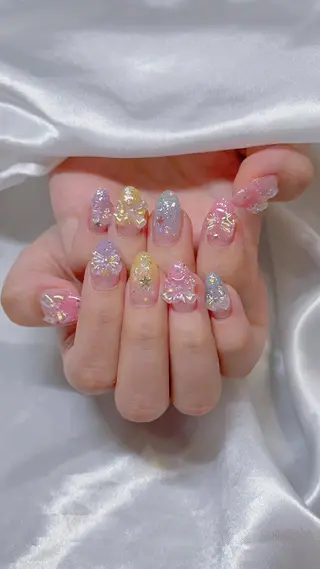 ネイル KIRA LILYのネイルデザイン