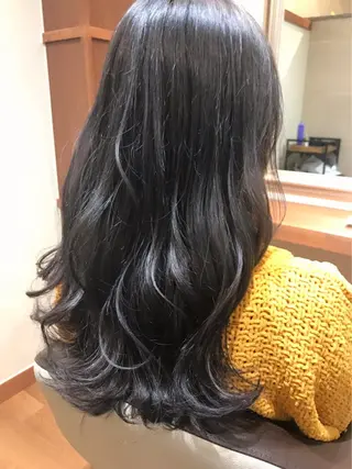 ロング カラー ハイトーン得意😍 Lumiereのヘアスタイル