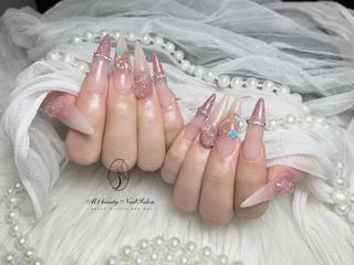ネイル M2beauty Renaのネイルデザイン