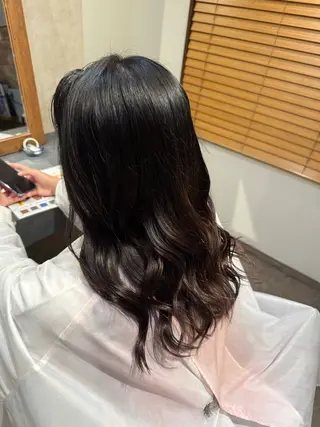 カラー 明 (めい)のヘアスタイル