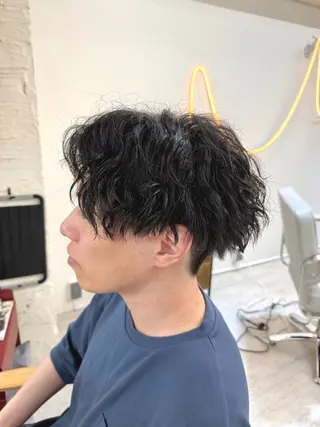 パーマ メンズ 颯/ツイスパ/波巻き /レディースモデルのヘアスタイル