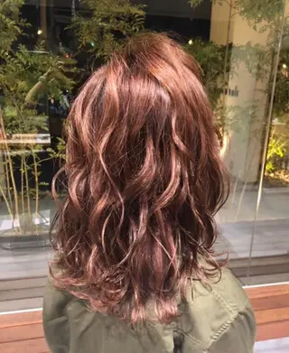 ロング カラー unpeuhair/ 宮岡　光希のその他イメージ