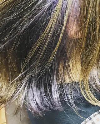 ショート カラー 澤田 拓己のヘアスタイル
