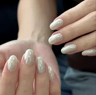ネイル エリ🫧 nail池袋東口のネイルデザイン