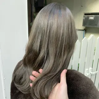 セミロング カラー little 小濱彰太のヘアスタイル