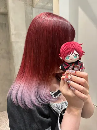 セミロング カラー インナーカラー 推し ブリーチ 髪質改善のヘアスタイル