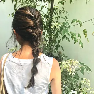 セミロング パーマ ヘアアレンジ KONOMI スタイリストのヘアスタイル