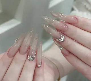 ネイル Lily nail salonのネイルデザイン