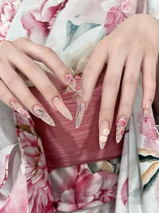 ネイル Ugirl Nail Pinpin🤍のネイルデザイン