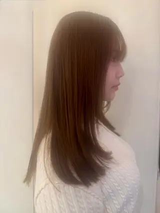 セミロング NICCOLO室見 Erinaのヘアスタイル