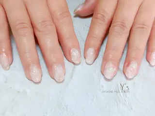 ネイル YUMI NAGAI のネイルデザイン