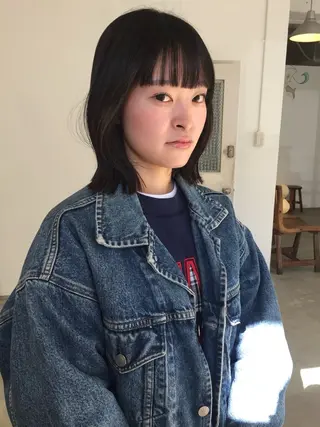 ミディアム 松林 芽依のヘアスタイル