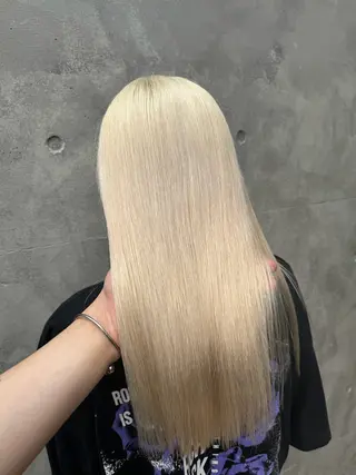 カラー 💋色気ハイトーン 💋HARUKAのヘアスタイル