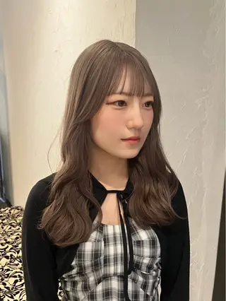 ロング ♡ナナコ♡ レイヤー /ブリーチ/艶髪のヘアスタイル