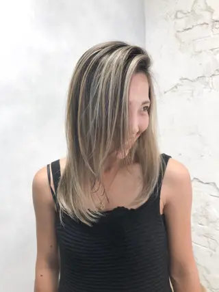 セミロング カラー welring hair salonのヘアスタイル