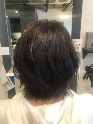 ショート カラー パーマ 水原 恵莉香のヘアスタイル