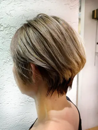 ショート ヘアサロンアティリー Kaiのヘアスタイル
