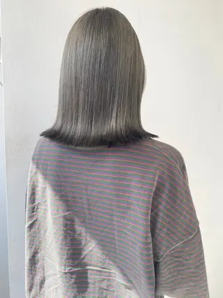 ミディアム 2ヵ月先までまとまる レイヤー🫧若葉🪞のヘアスタイル