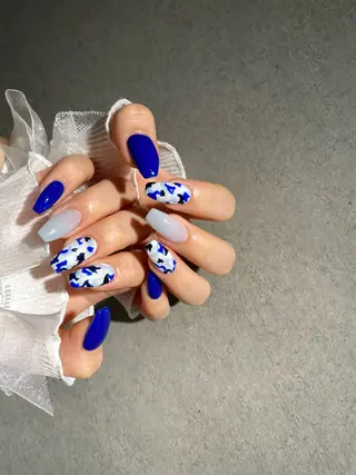ネイル I-nailロング /ワンホン/キラキラのネイルデザイン