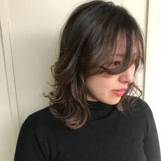 ミディアム カラー ヘアアレンジ 【体験】韓国 メイク&ヘア天神のヘアスタイル