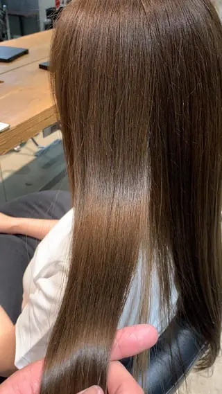 セミロング カラー 🌈艶髪/髪質改善 新宿itouのヘアスタイル